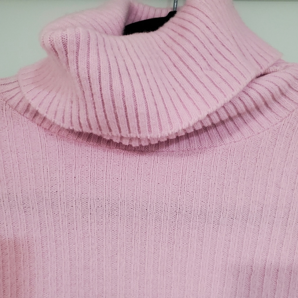 Garage Colorblock Sweater - Picture 6 of 13